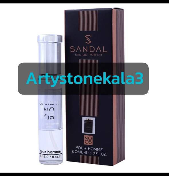 کد A49    عطر جیبی مردانه صندل مدل MAN IN BLACK حجم 20 میلی لیتر