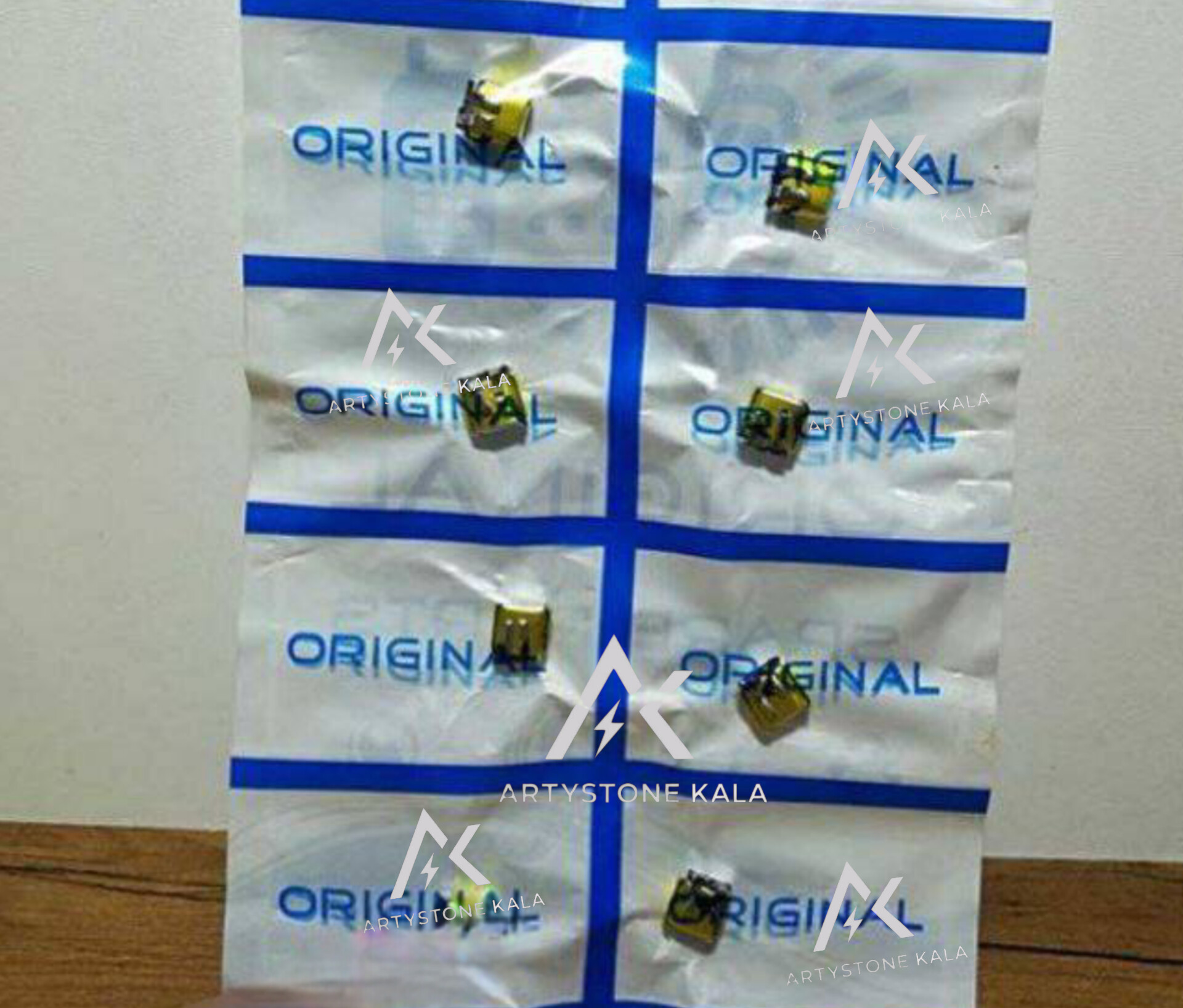 باتری ایرپاد ORIGINAL  مناسب ایرپاد  2 ، ایرپاد پرو و ایرپاد پرو2 و … کیفیت عالی جنس باتری: لیتیوم-یونی ابعاد: 9*9 میلی متر یکسال ضمانت آرتیستون سرویس  ــ کد_61